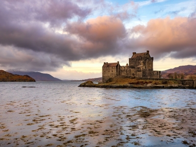 Eilean_Donan_Castle_Dawn-Dornie_Scotland