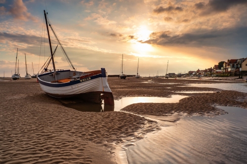 Sunrise-Wells_Harbour_Norfolk