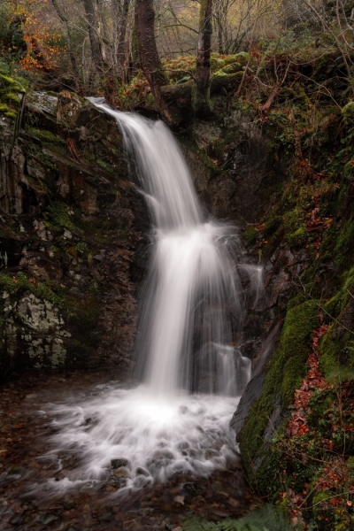 Rydal_Water_Waterfall-Lake_District