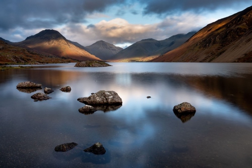 Wastwater_Blue_Reflection-Lake_District