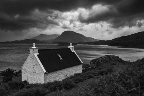Cottage_Mono-Torridon-Scotland
