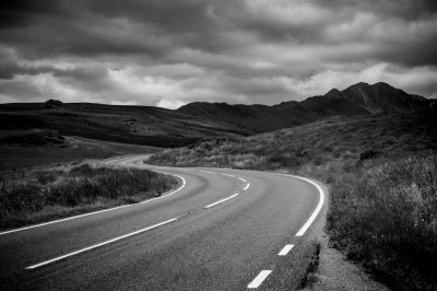 Road_Mono-Snowdonia