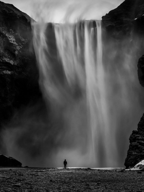 Skogafoss_Waterfall_3-Iceland