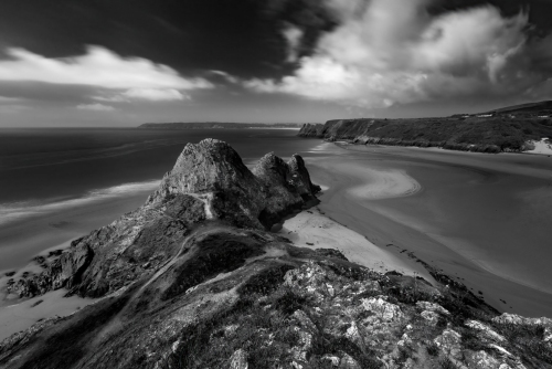 Three_Cliffs_Bay-Gower-Wales