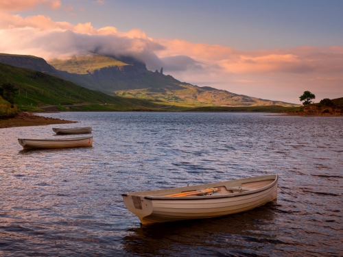 Loch_Fada_Boats-Isle_of_Skye_02
