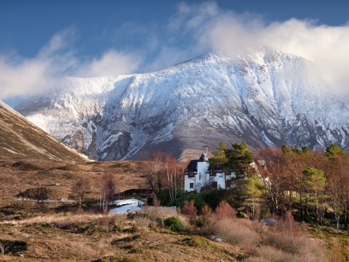 Sligachan_Snowy_Mountain-Isle_of_Skye