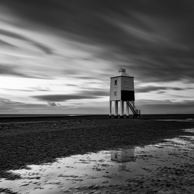 Low_Lighthouse_2-Mono-square-Burnham_on_Sea