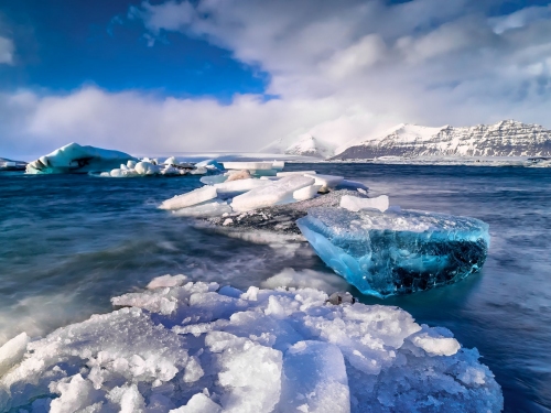Ice_lagoon_Jokulsarlon_1-Iceland