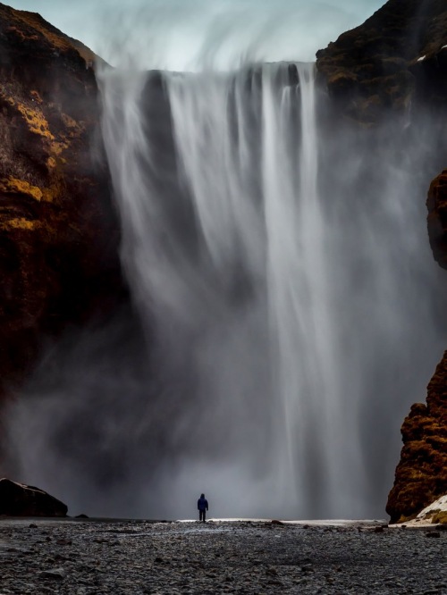 Skogafoss_Waterfall_2-Iceland