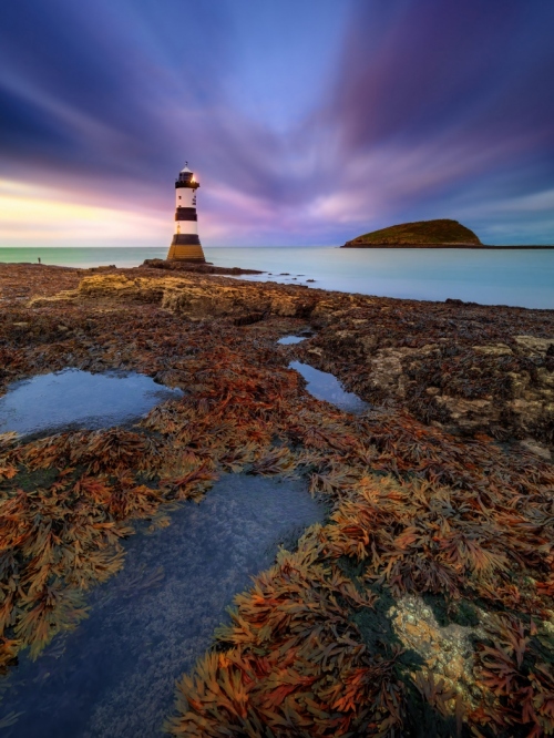 Penmon_Lighthouse_Light-Anglesey_Wales