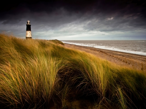 Spurn_Point_Lighthouse-E_Yorkshire
