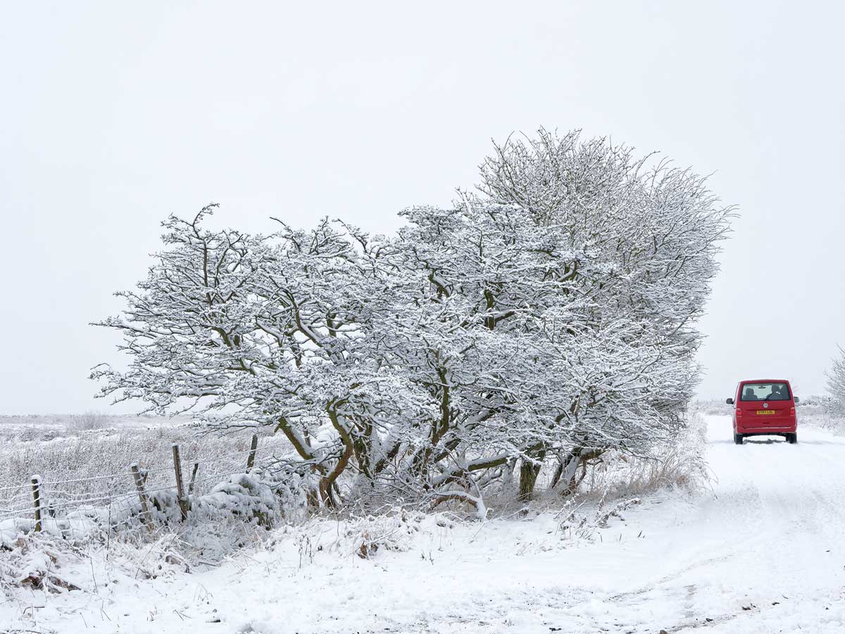 Peaks-Hathersage-snow-1200