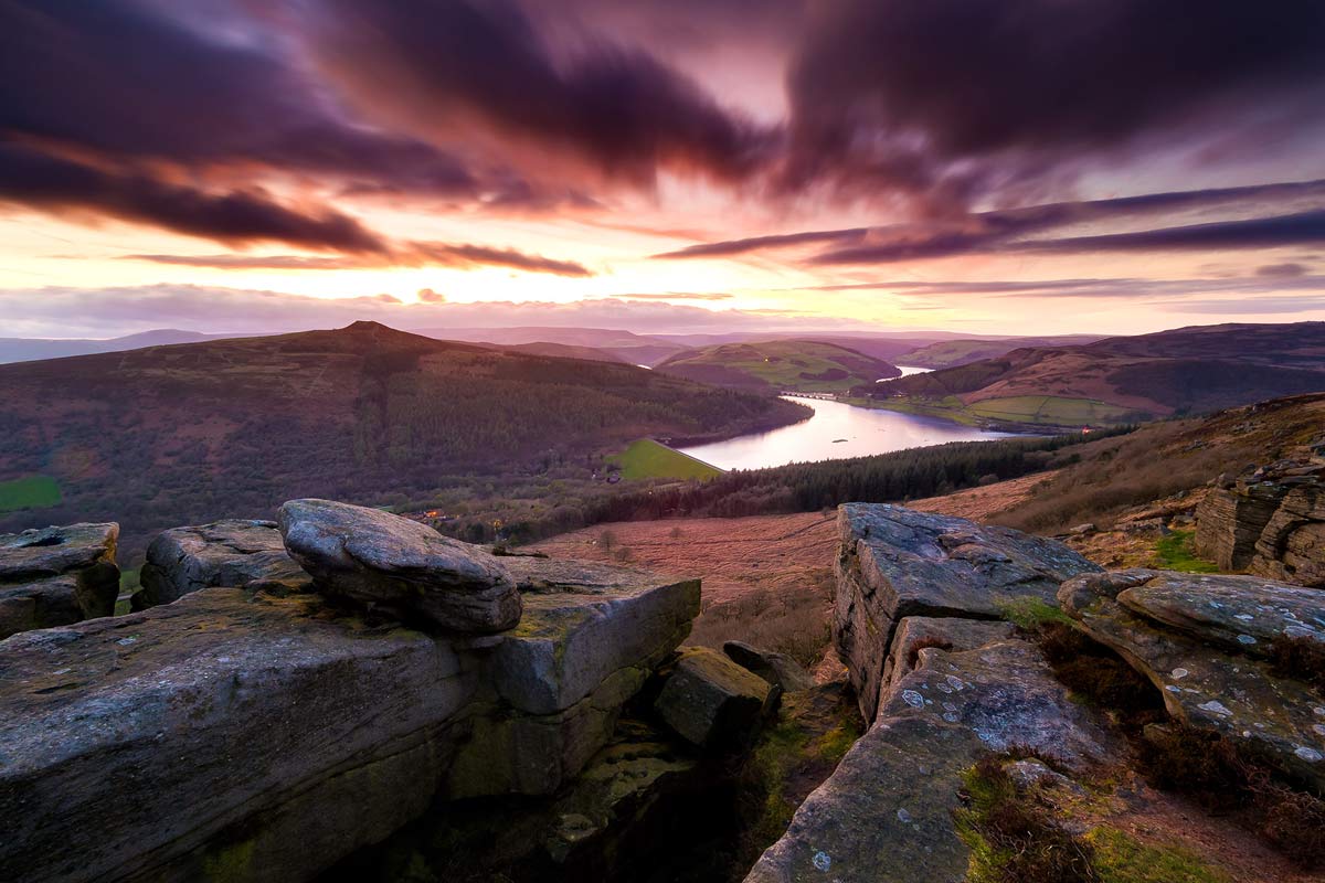 Twilight_Bamford_Edge-Peak_District_02
