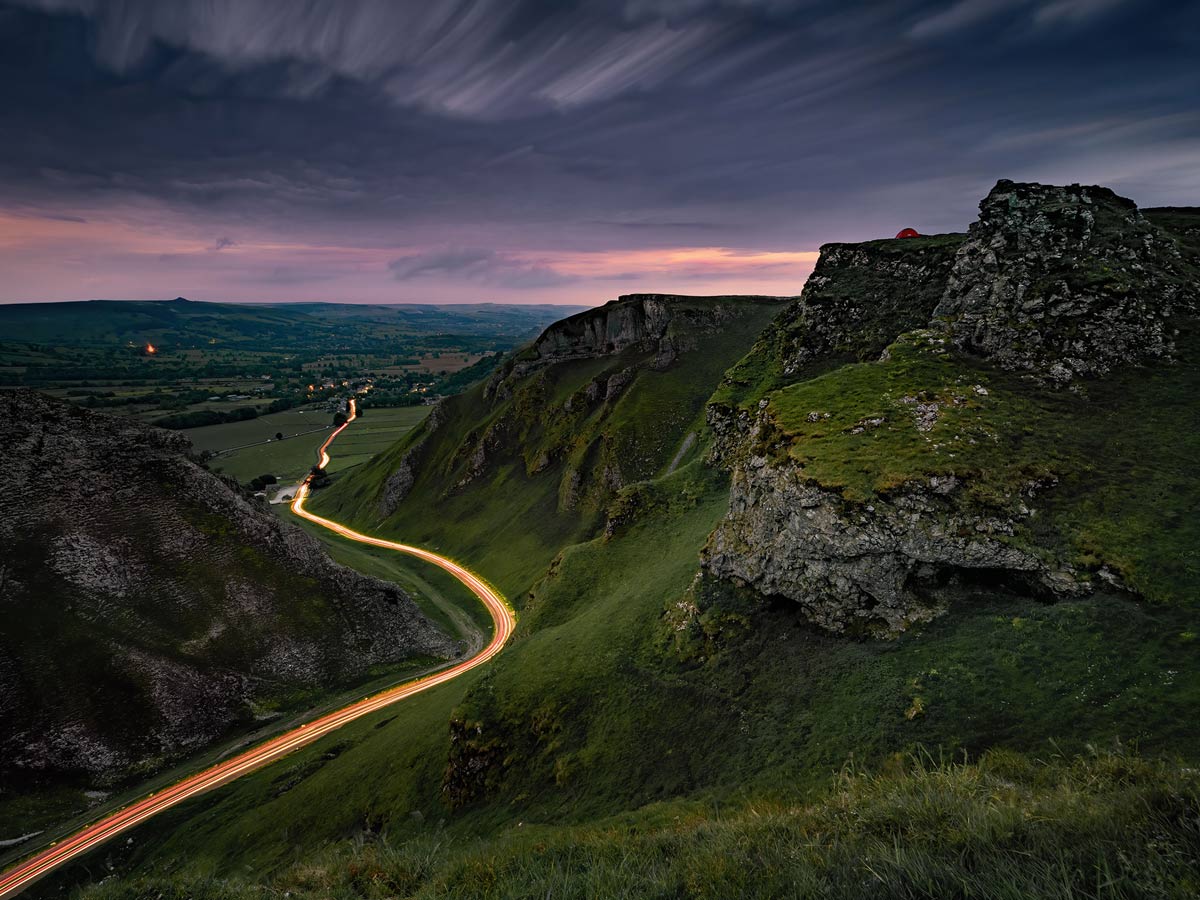 Winnats-pass-car-trails-2-Peak-District