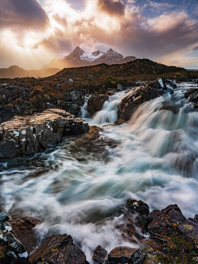 Sligachan_Sunbeams-800